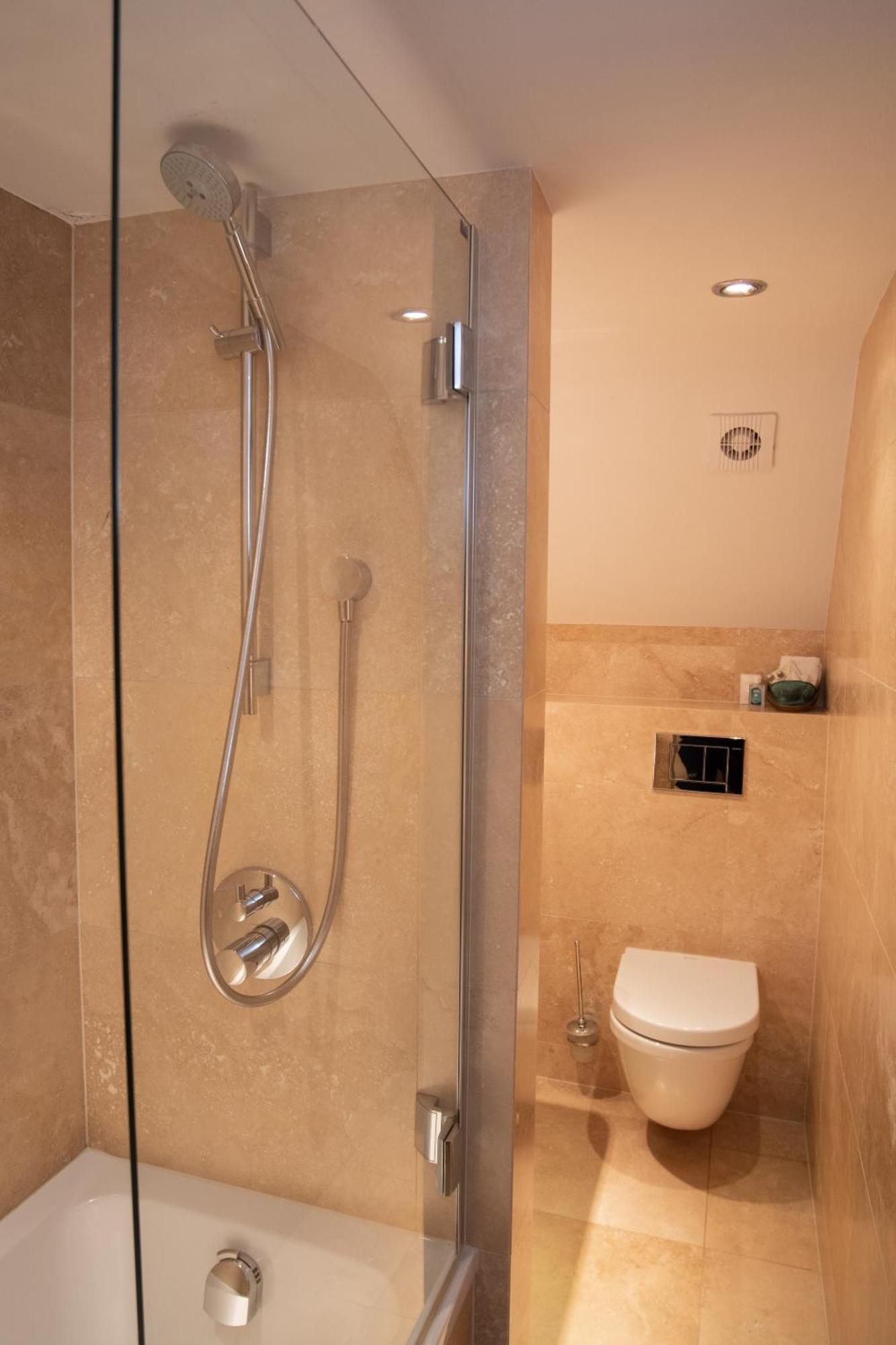 Chirnside Hall Hotel الغرفة الصورة