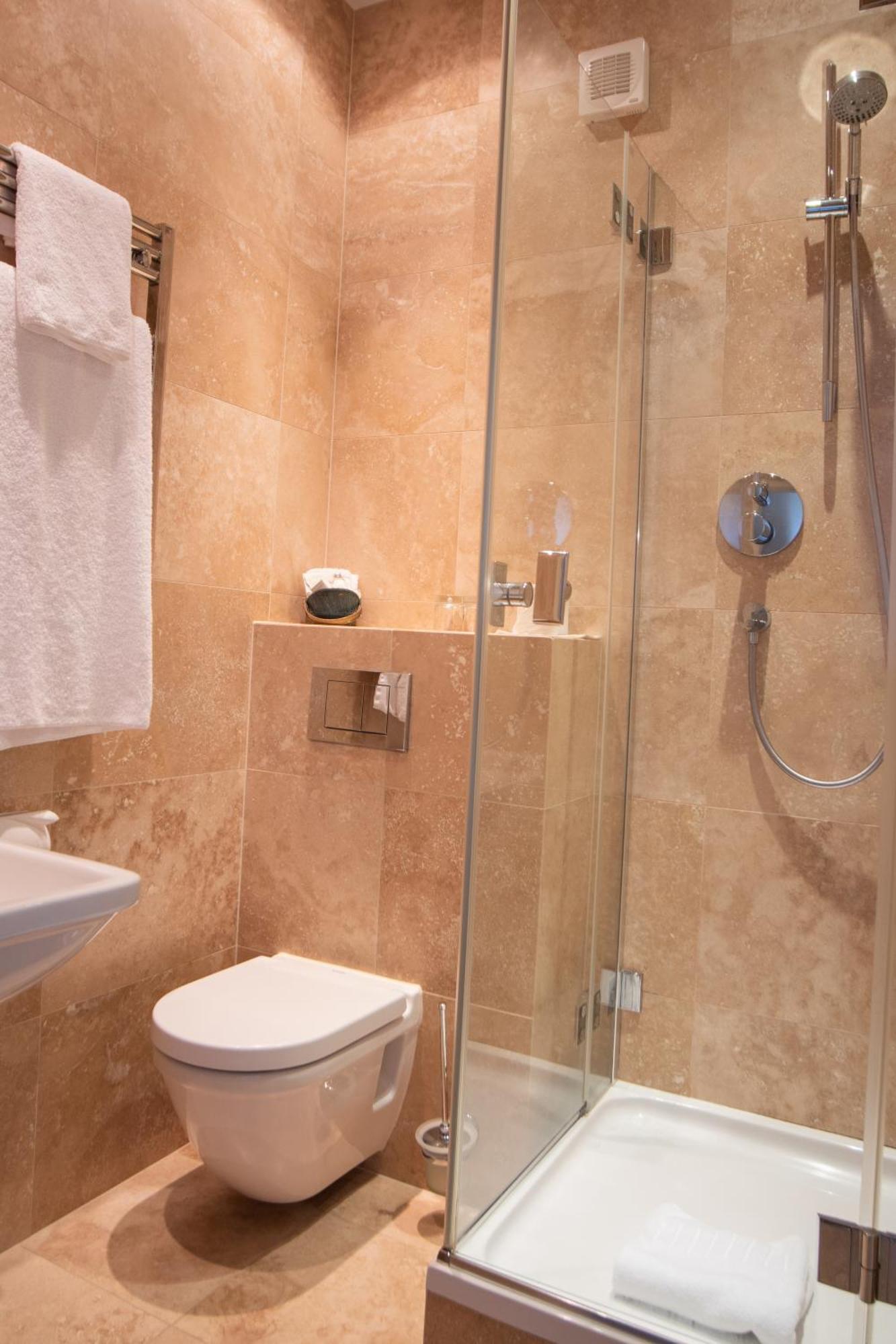 Chirnside Hall Hotel الغرفة الصورة
